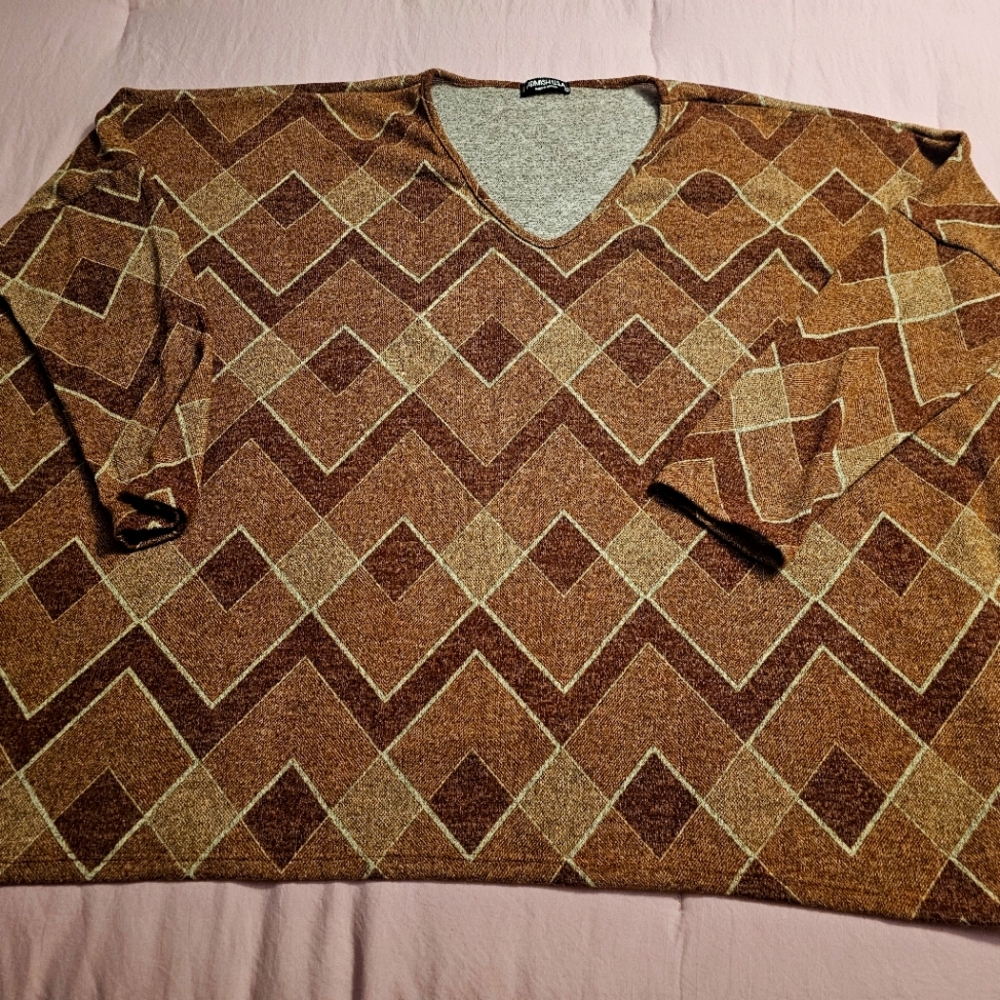 Heimish half sleeve sweater